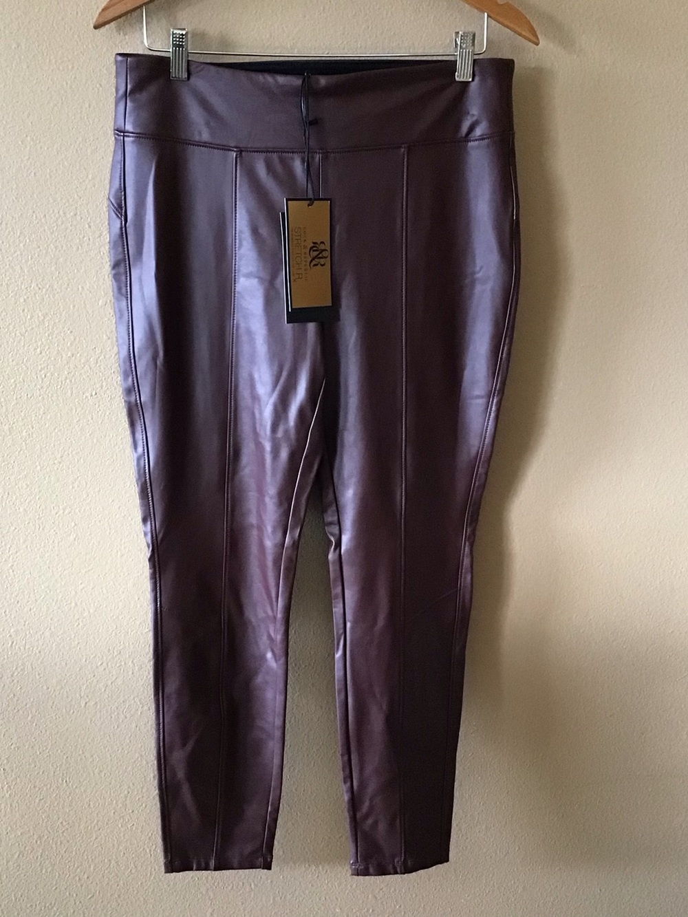 NWOT Rock & Republic Brown Slimming Stretch RX Faux Leather Leggings L